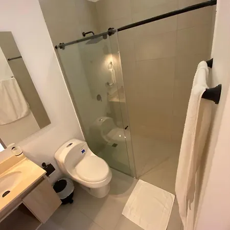 Hotel Dunia - Habitacion # 7 *