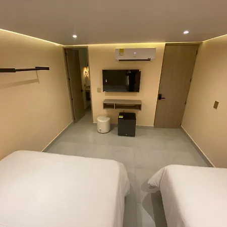 Dunia - Habitacion # 7